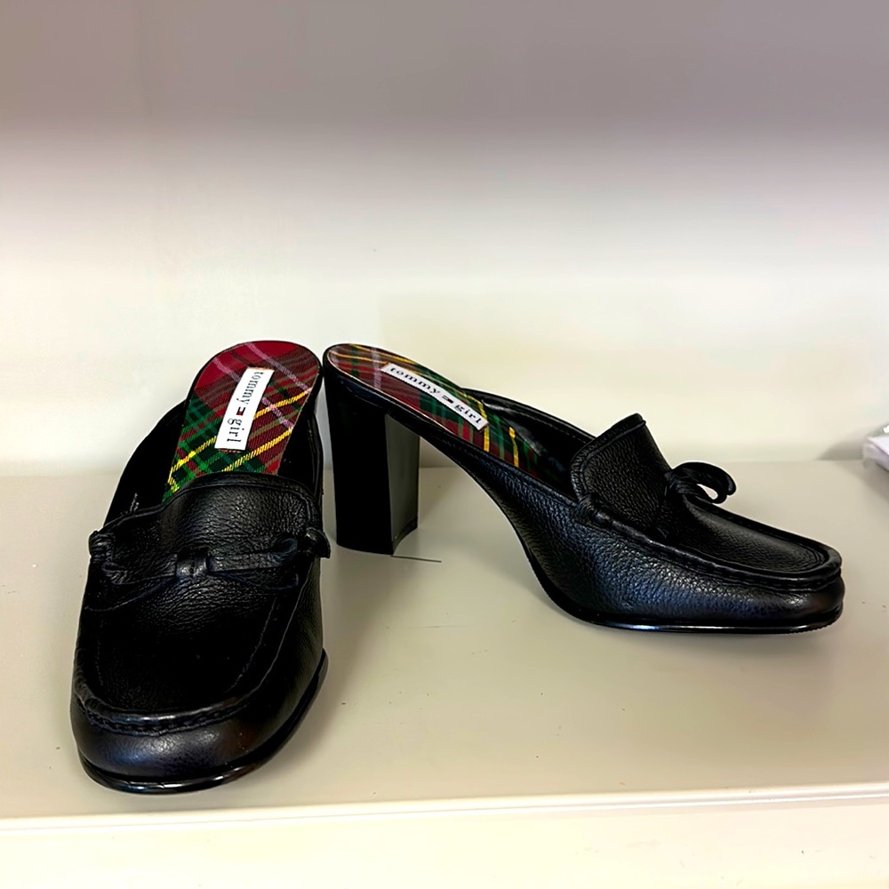 Women’s shoes